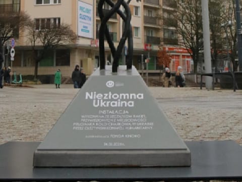 Dla&nbsp;niezłomnej Ukrainy - zdjęcie główne