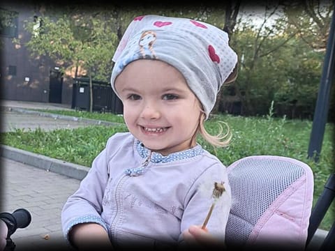 Laura Krasowska - main photo