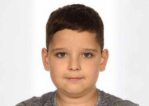 Leon Saadain - main photo