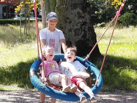 Ignacy i&nbsp;Maria Wielechowscy, Szymon Warchoł - zdjęcie główne