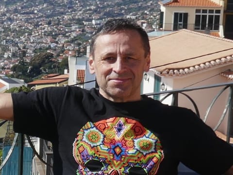 Artur Ostoja - zdjęcie główne