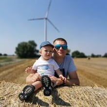 Piotr Bro