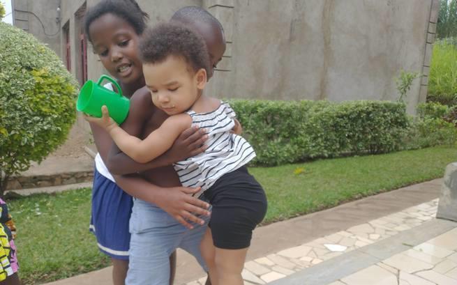 Kwizera Nadzieja Dla Afryki