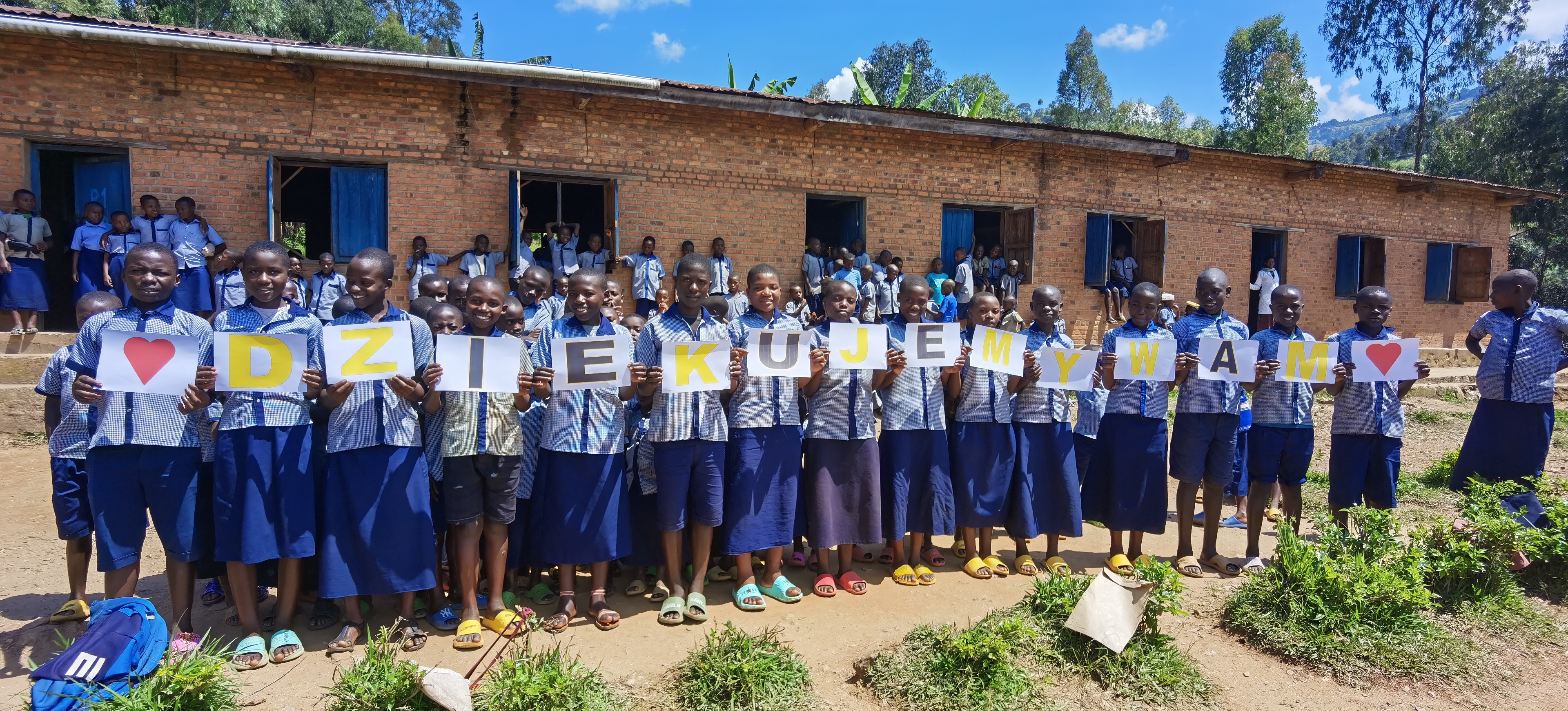 Jeden ciepły posiłek dziennie dla najbiedniejszych dzieci w Rwandzie.