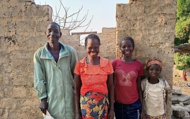 DOMY DLA NIEWIDOMYCH Z RODZINAMI