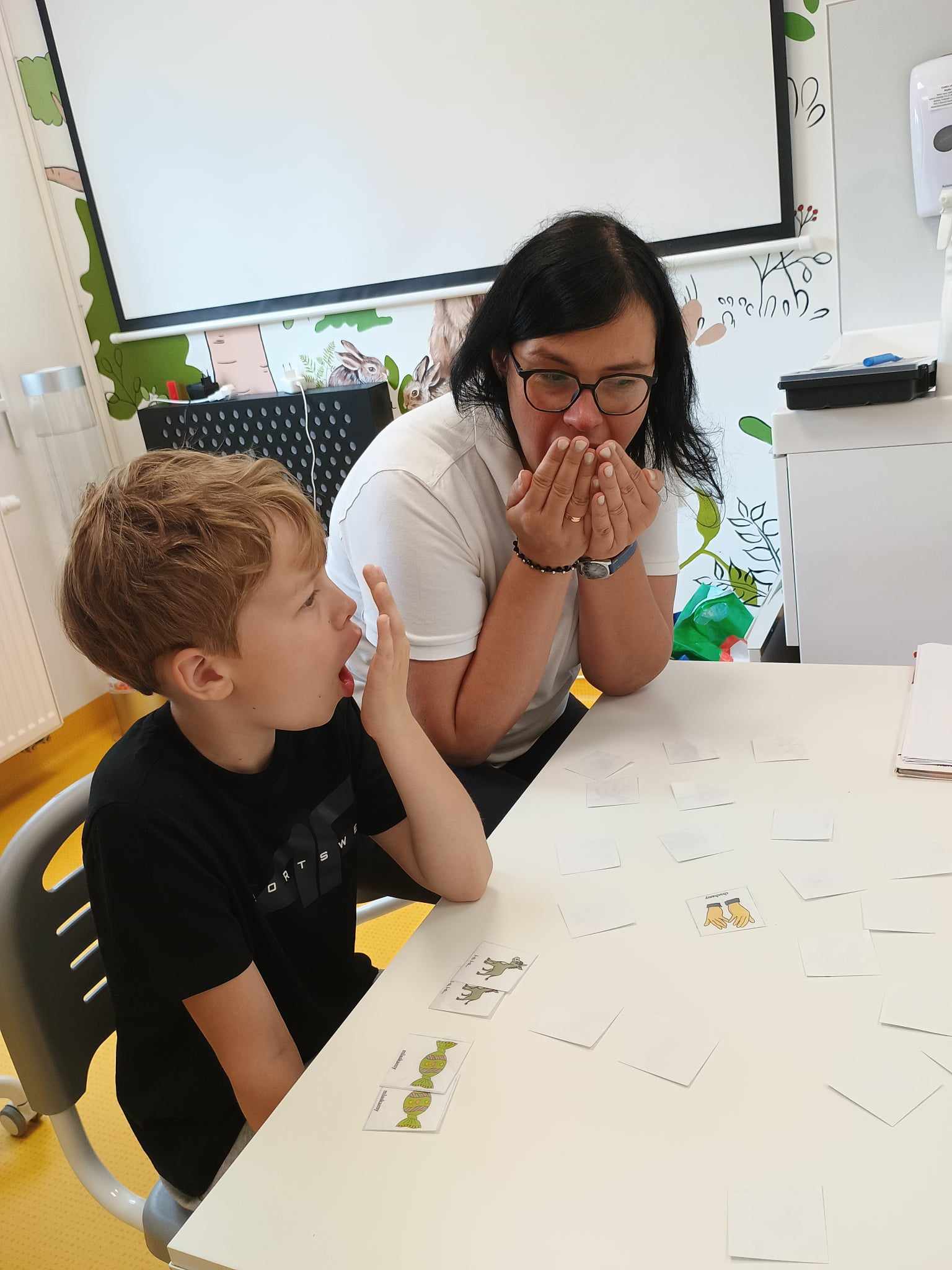 GŁOS MALUSZKÓW – ZBIERAMY NA TERAPIĘ NEUROLOGOPEDYCZNĄ