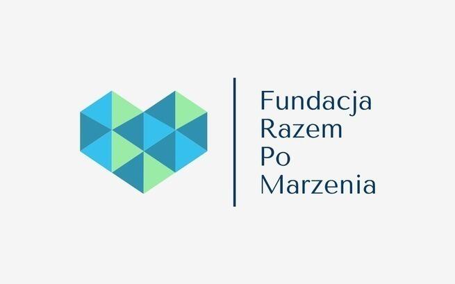Prezenty dla Domu Dziecka w Orzeszu Fundacja "Razem po Marzenia"