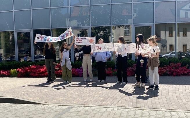 Podziel się sobą - pomóż edukować młodzież o znaczeniu transplantacji!
