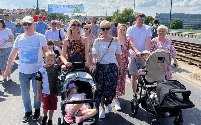 Pomóż nam zorganizować święto życia i rodziny!