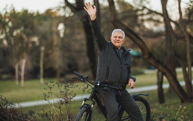 Podaruj radość i wolność – rower dla seniora!