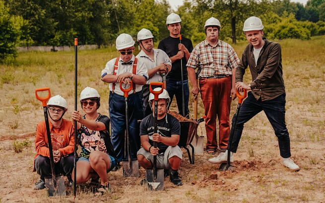 Pomóż nam zbudować dwa domy dla osób z niepełnosprawnością