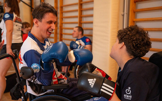 Prawdziwi Herosi, nie mający barier