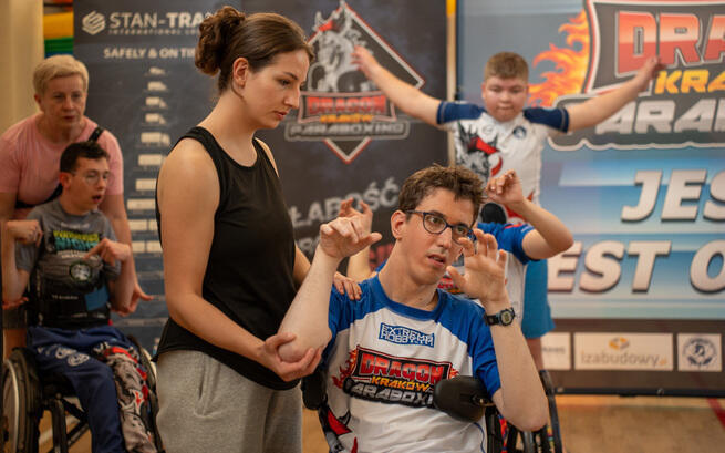 Prawdziwi Herosi, nie mający barier