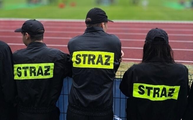 Wyprzedzamy zagrożenie – montujemy czujki. Jednostki OSP dla swoich społeczności