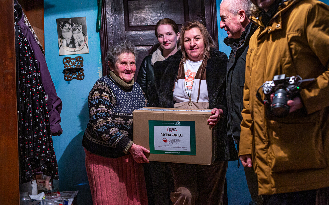 Rodacy Bohaterom - wspólnie oddajmy Im hołd.