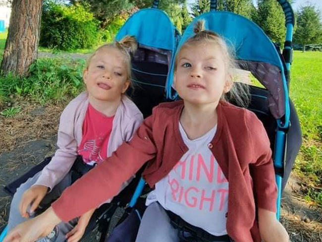 Oliwia i Dominika Lempart