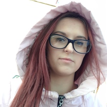Roksana Charast