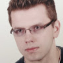Adrian Tucholski